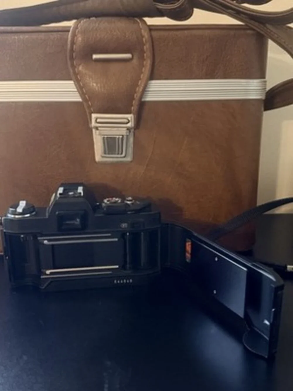 Konica Autoreflex TC 35mm SLR Film Camera Kit w/ 28-70mm Lens, Flash & Case
